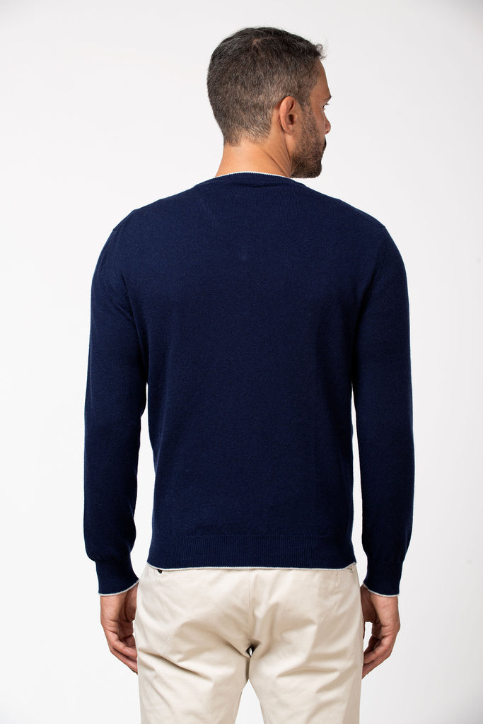 Scollo a V in cashmere Celestial 4